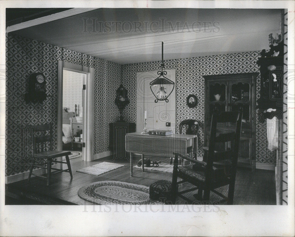 1967 Press Photo Miniature Room Eugene Kupjack Birthplace Carl Sandburg Illinois - Historic Images