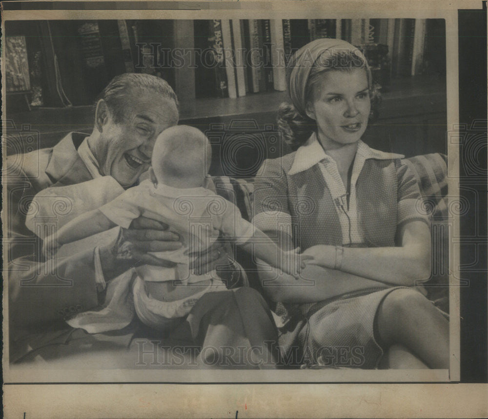 1976 Press Photo James Strom Thurmond US Senator American Politician Family - Historic Images