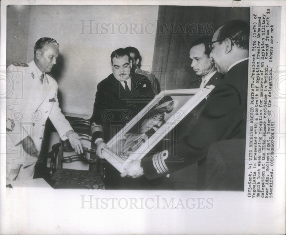 1953 Press Photo Josip Broz Tito Yugoslavia President receive present Egyptian - Historic Images