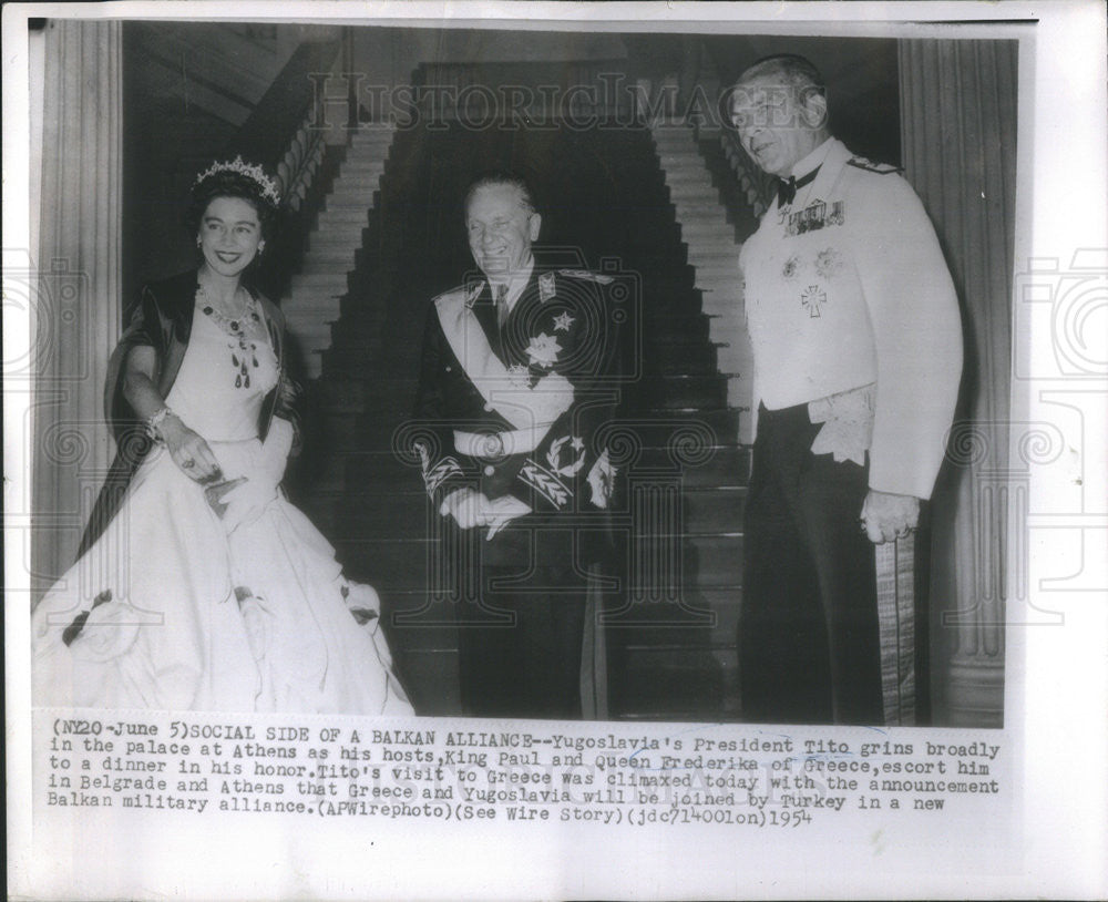 1954 Press Photo Marshal Tito Yugoslavia President Athens host Paul Queen - Historic Images