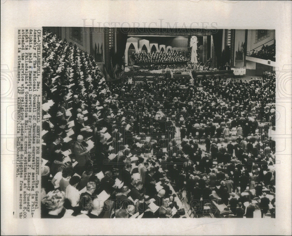 1963 Press Photo Memorial service for Kennedy Philadephias Convention hall - Historic Images