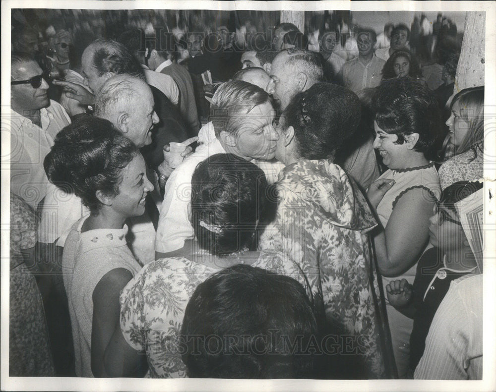 1966 Press Photo Senator Charles Percy Des Plaines Illinois Picnic - Historic Images