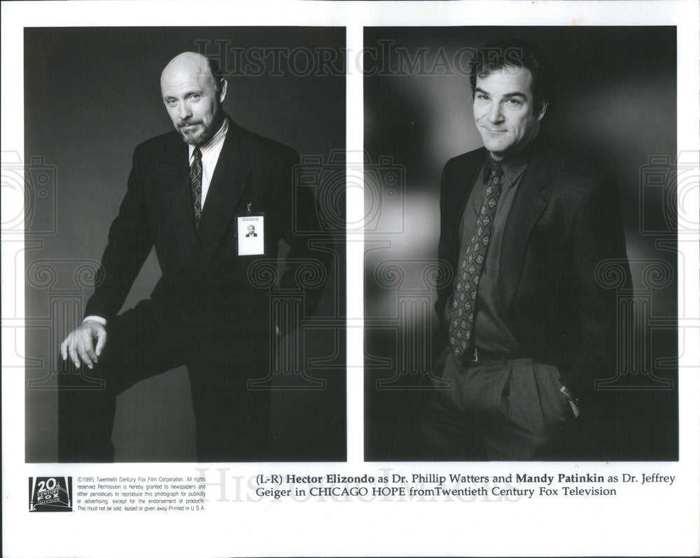 1995 Press Photo &quot;Chicago Hope&quot; Stars, Hector Elizondo &amp; Mandy Patinkin - Historic Images