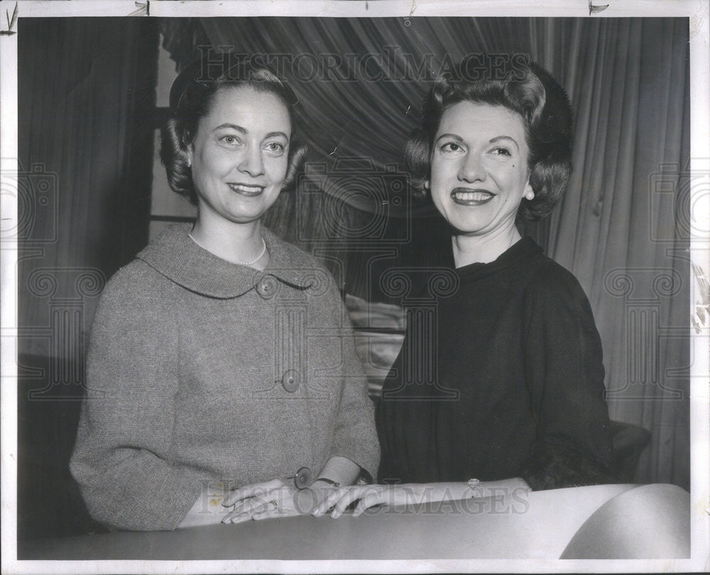 1959 Press Photo Mrs G Robert Parry &amp; Mrs Julius Walton - Historic Images