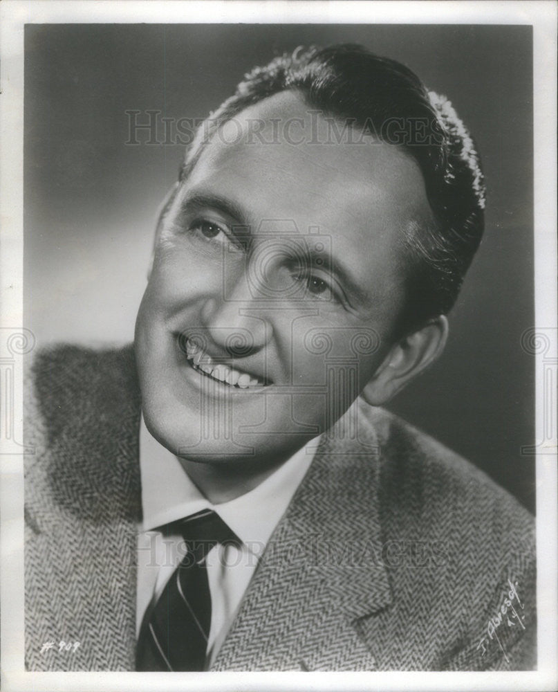 1960 Press Photo John McCollum American Operatic Tenor Singer - Historic Images