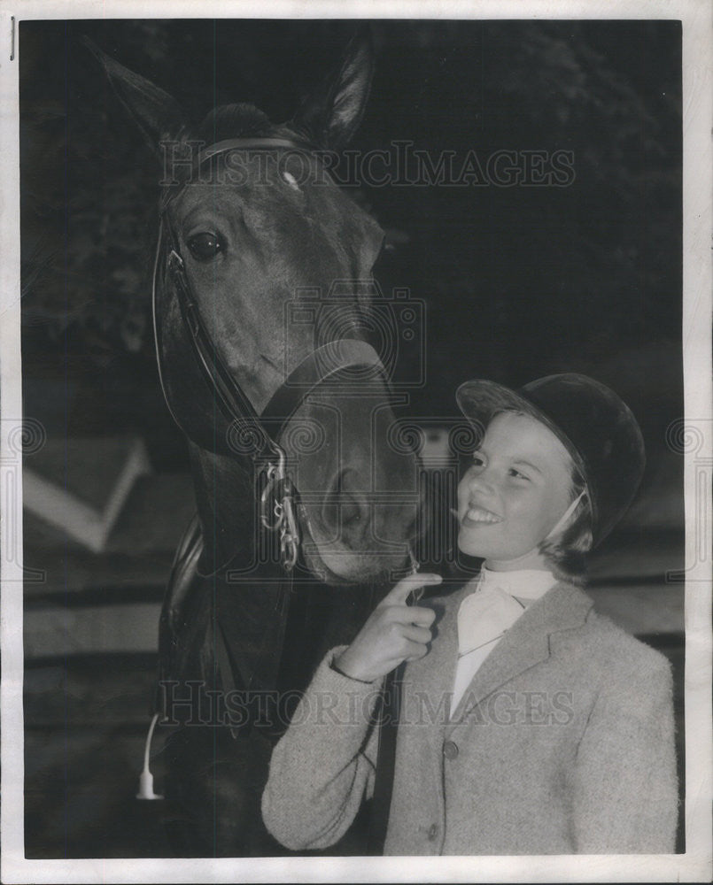 1949 Press Photo Virginia Lunding Illinois Society Mill Creek Kennels - Historic Images