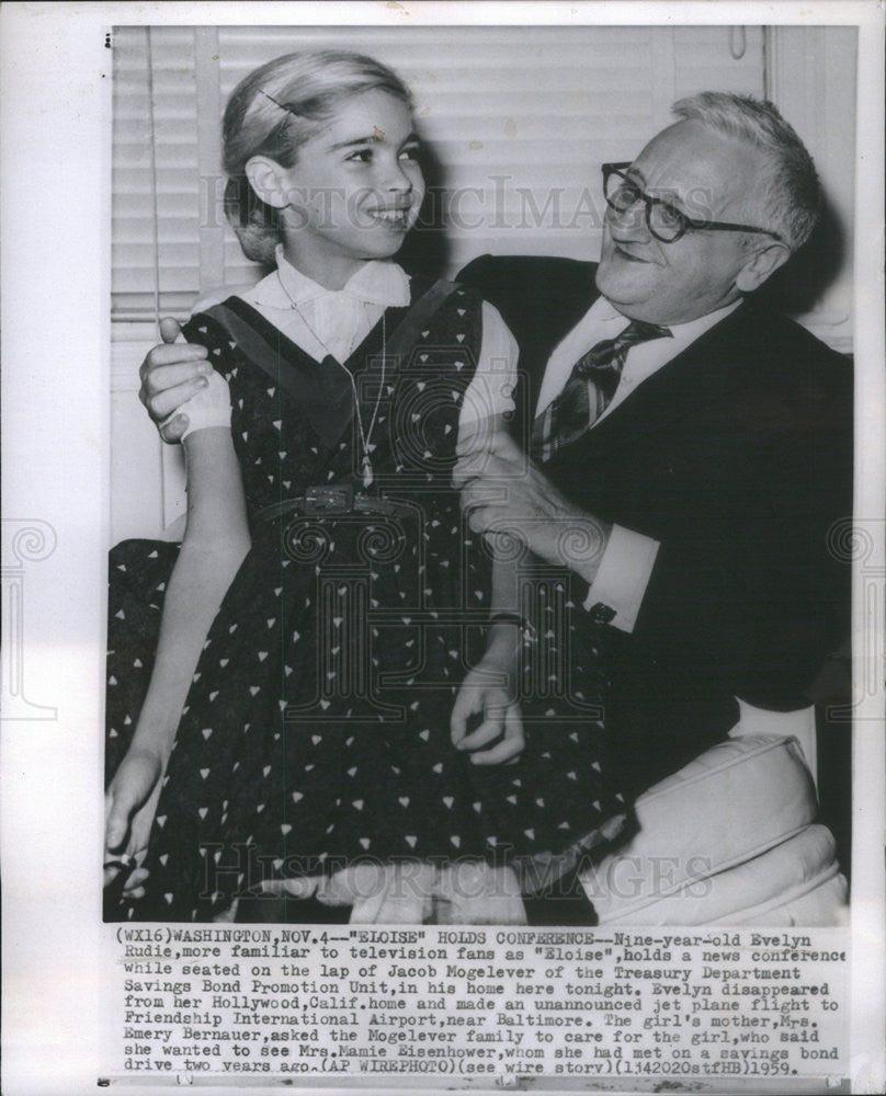 1959 Press Photo Nine-year-old Evelyn Rudie in &quot;Eloise&quot; - Historic Images