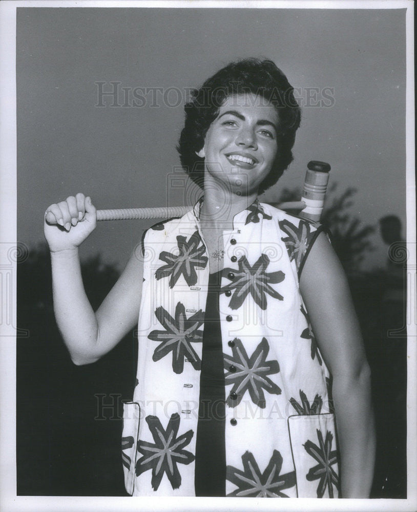 1956 Press Photo Renee Lunny Singer Dan Bellocs band - Historic Images