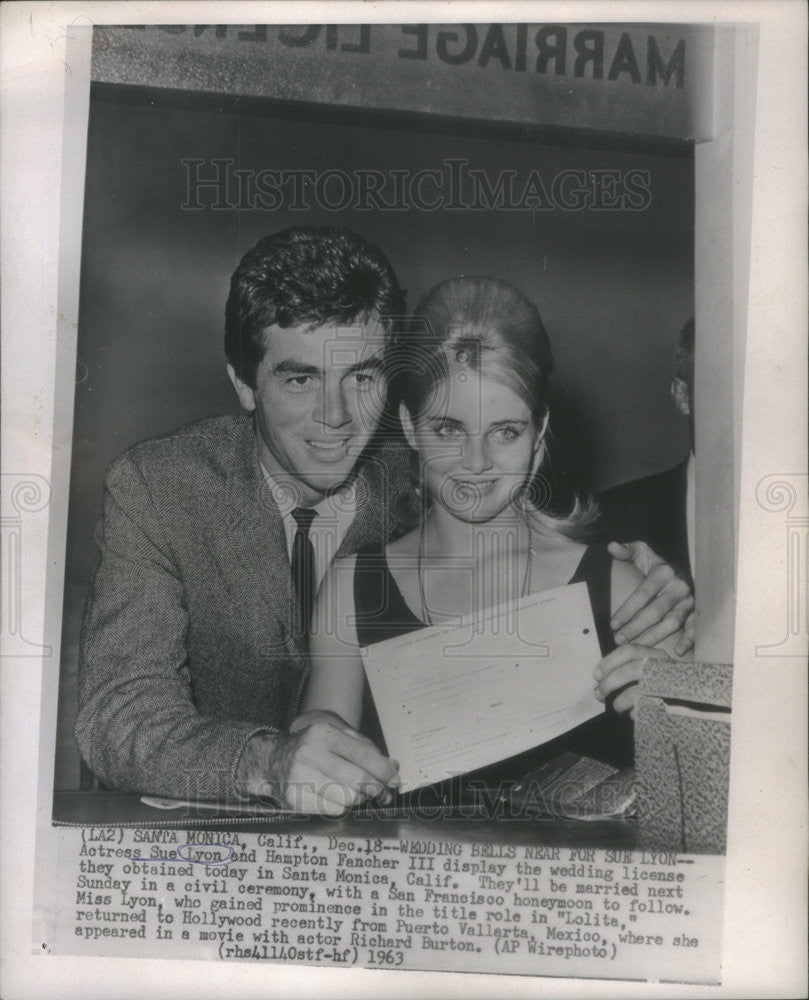 1963 Press Photo Marriage License Actress Sue Lyon First Husband Hampton Fancher - Historic Images