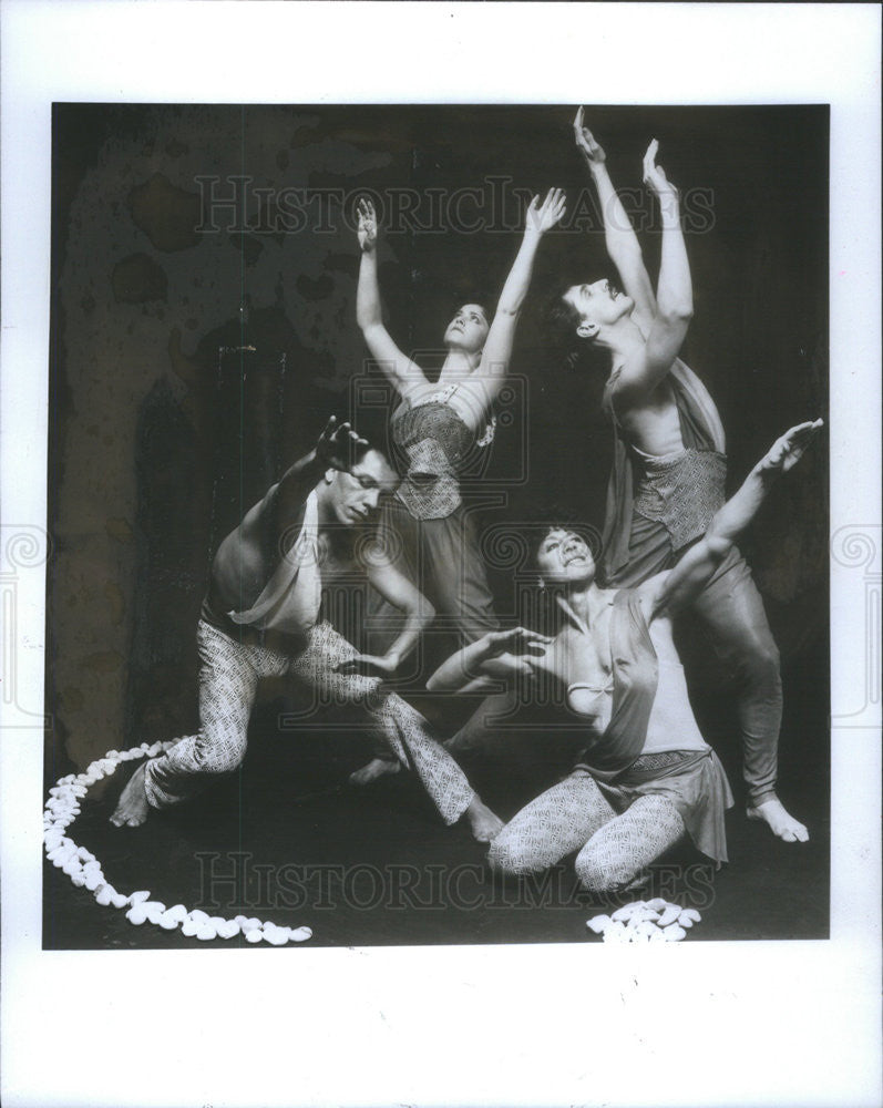 1987 Press Photo Nana Shineflug And Chicago Moving Company Celebrate 15th  Anniv - Historic Images