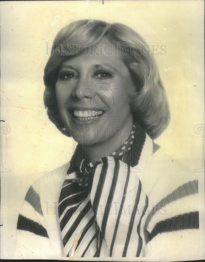 1976 Press Photo Dinah Shore Of Dinah Shores Summer Show On CBS - Historic Images