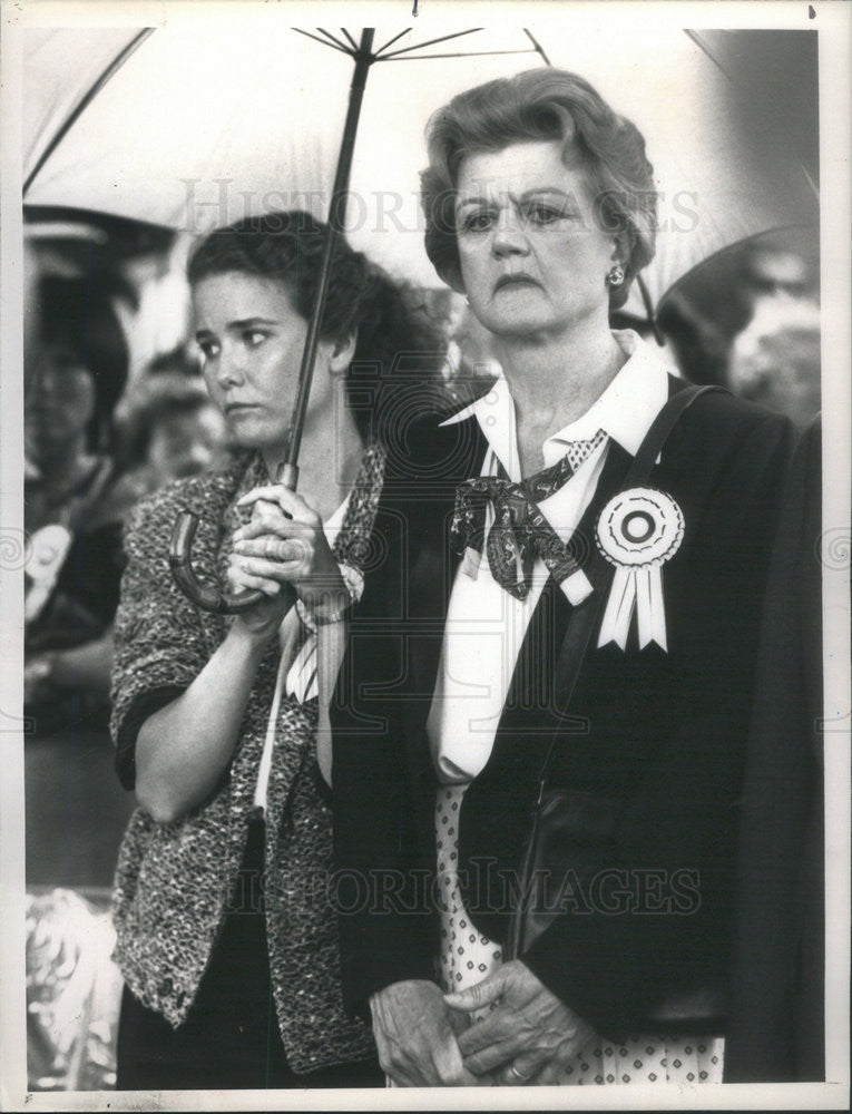 1988 Press Photo of Angela Lansbury in &quot;Murder, She Wrote&quot; episode Shootdown - Historic Images