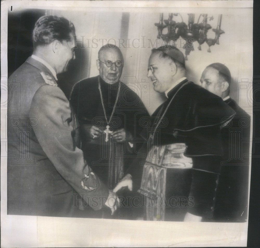1953 Press Photo Tito and Bishops of Roman Catholic Church - Historic Images