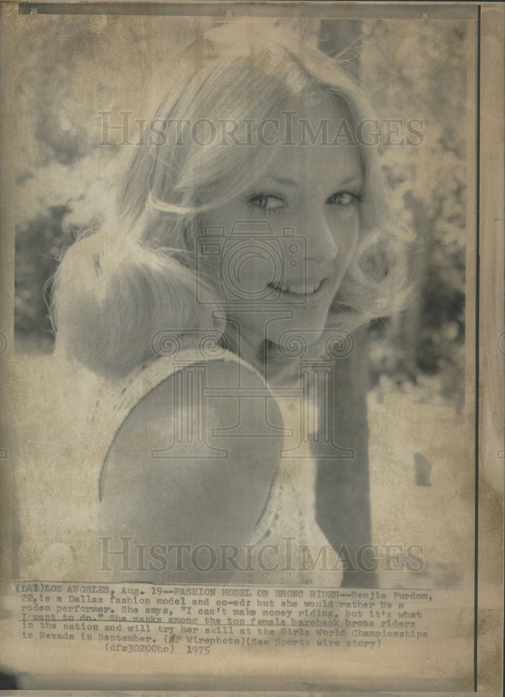 1975 Press Photo Model And Student Benjie Purdon Prefers To Be A Rodeo Performer - Historic Images