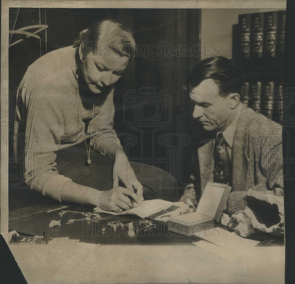 1952 Press Photo Princess Wladyslaw Jerzy Boguslav Radziwill Det. John Fitz - Historic Images