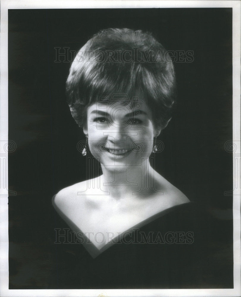 1969 Press Photo June Rapp,singer - Historic Images