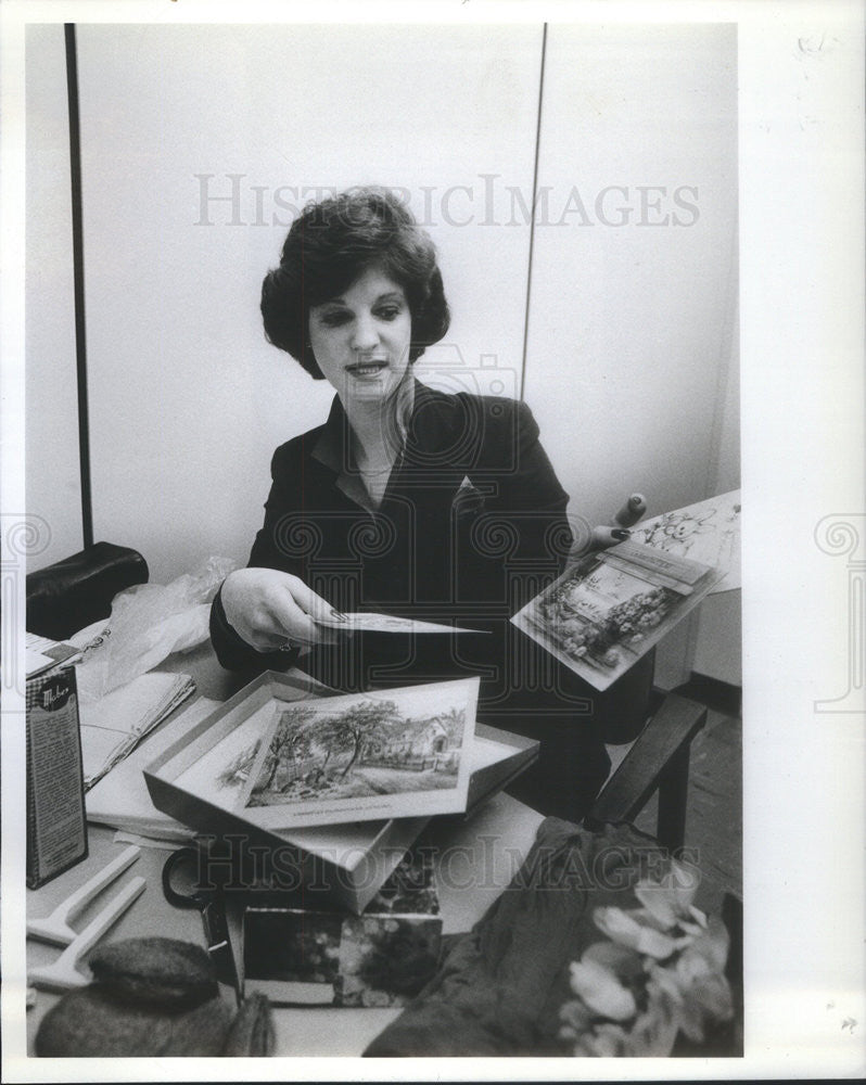 1982 Press Photo Janice Rothstein Author Money Diet - Historic Images