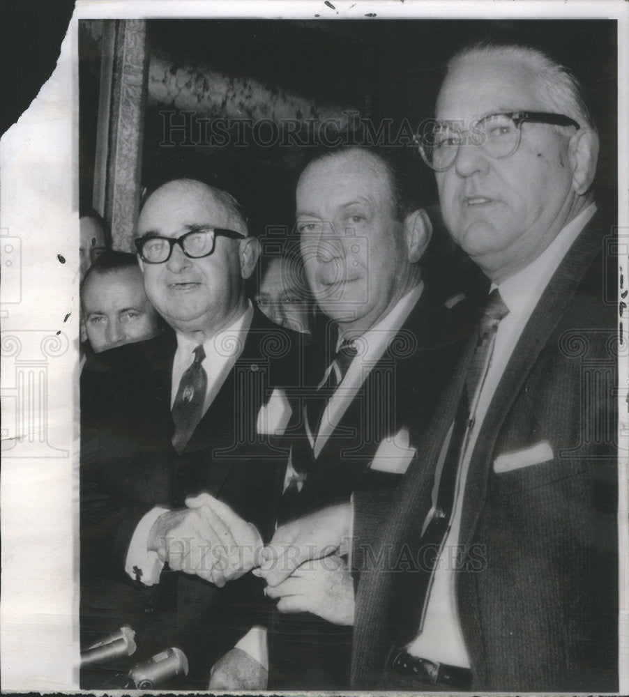 1964 Press Photo Joseph O&#39;Grady Transit Authority Chairman New York - Historic Images