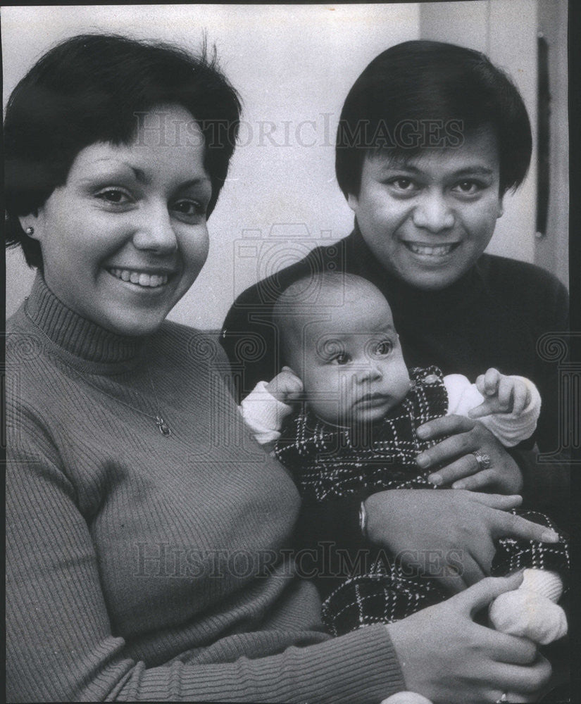 1974 Press Photo Danilo Ofreneo Filipino American Doctor - Historic Images