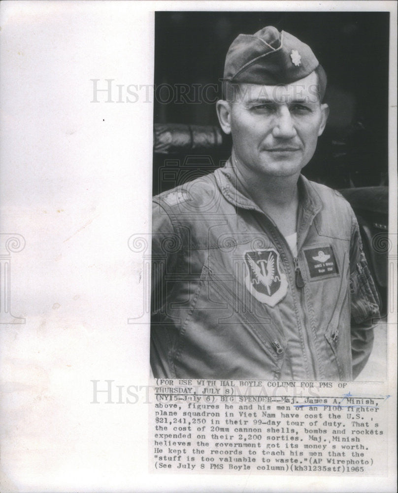 1965 Press Photo Air Force Major James A. Minish Of F100 Fighter Plane Squadron - Historic Images