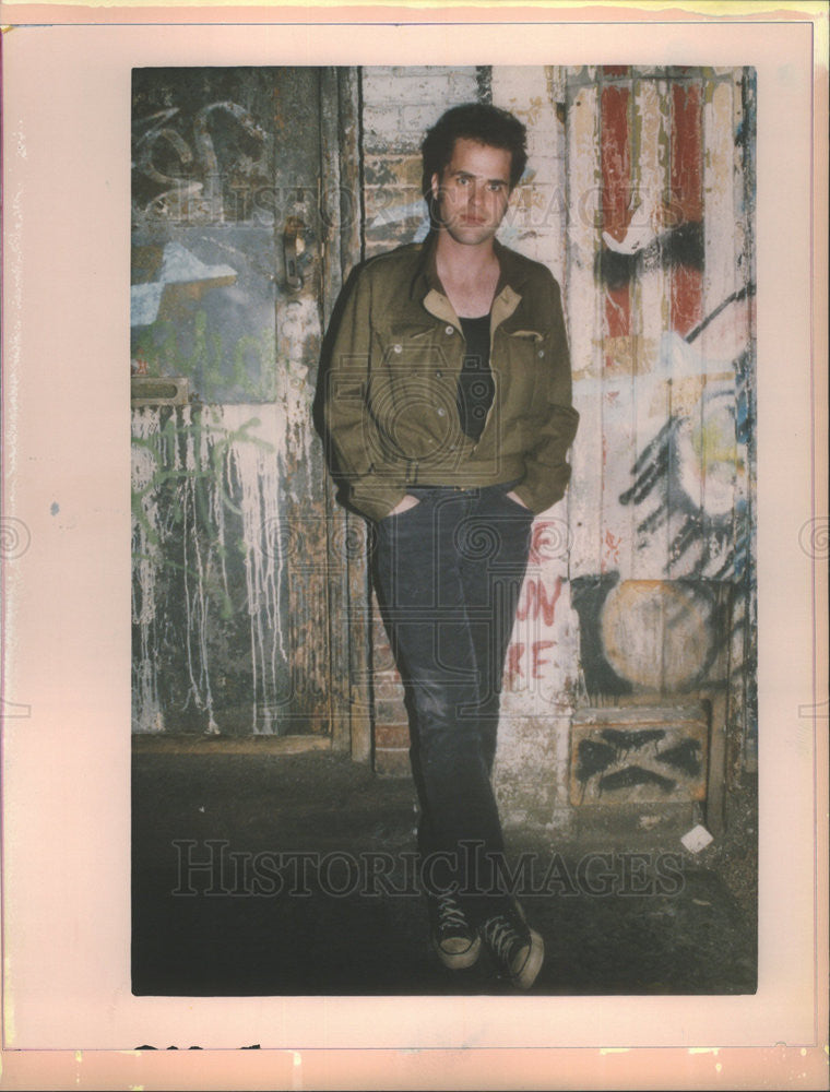 1986 Press Photo Actor Kevin O&#39;Connor Wearing Green Jacket Promotion Portrait - Historic Images