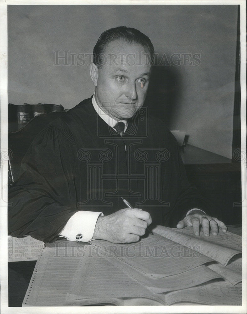 1965 Press Photo Judge John Ouska, Cook County Circuit Court - Historic Images