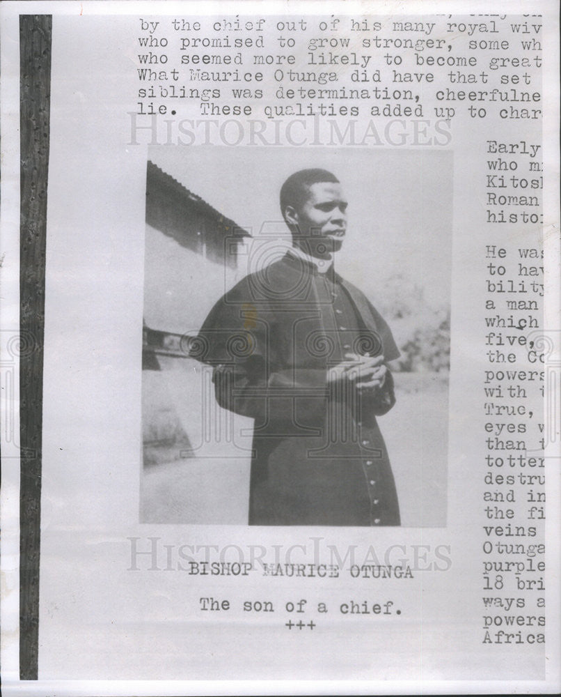 1957 Press Photo Maurice Otunga chief of tribesmen in Africa - Historic Images