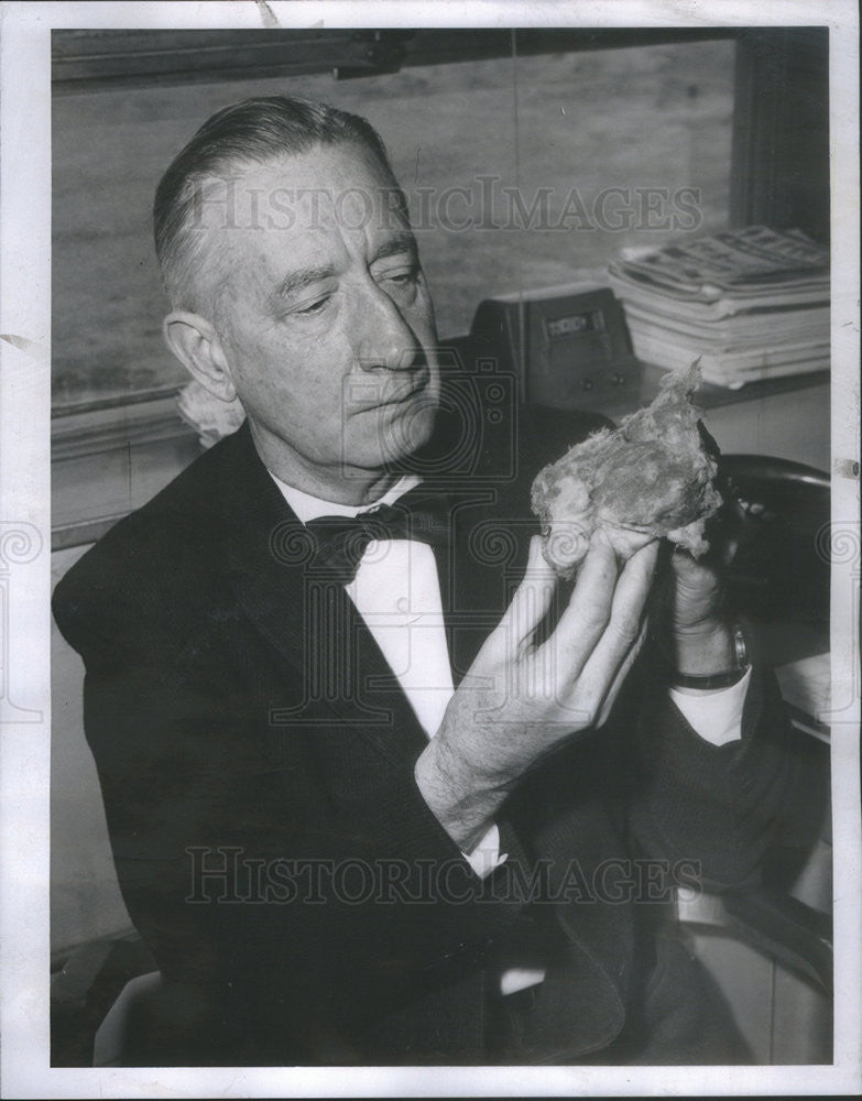 1960 Press Photo William O&#39;Brien Meigs Airport Manager - Historic Images