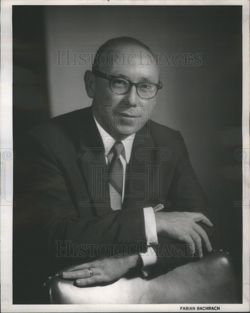 1965 Press Photo George L. Milne Publisher Director Vance Publishing Co. - Historic Images