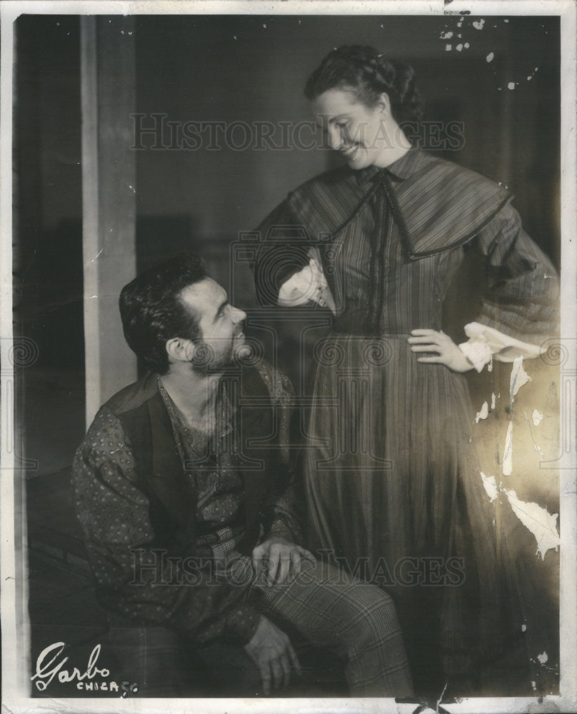 1956 Press Photo Geraldine Page James Pritchett Star Desire Under The Elms - Historic Images