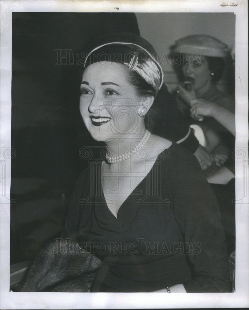 1956 Press Photo  Mrs William L O&#39;Neill - Historic Images