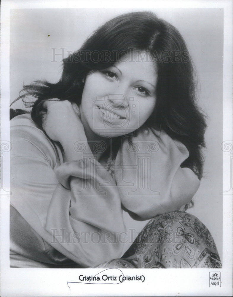 1975 Press Photo Cristina Ortiz Brazilian Pianist Piano Player - Historic Images