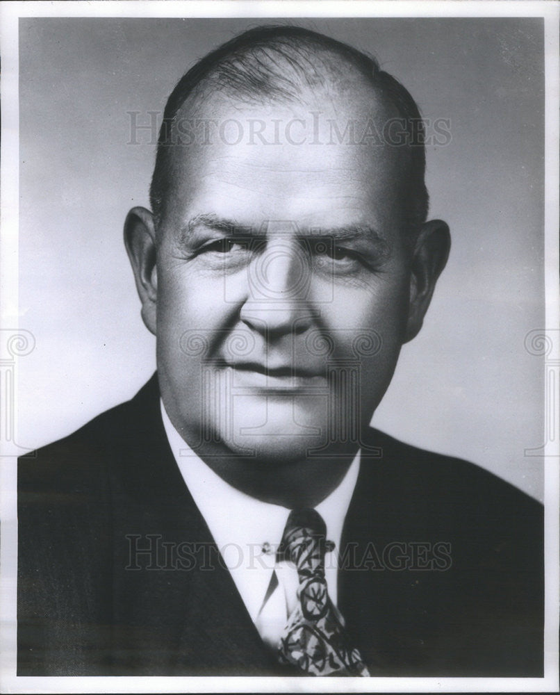 1959 Press Photo Cyrus Osborn General Motors Vice President - Historic Images