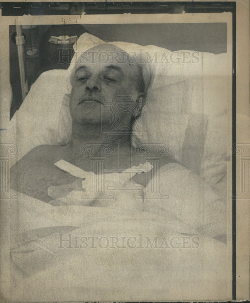 1974 Press Photo Joseph O&#39;Brien in Teaxas State Prison Recovering From Gunshot - Historic Images