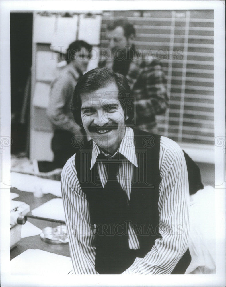 1976 Press Photo Pat O&#39;Brien Newscenters Reporter - Historic Images