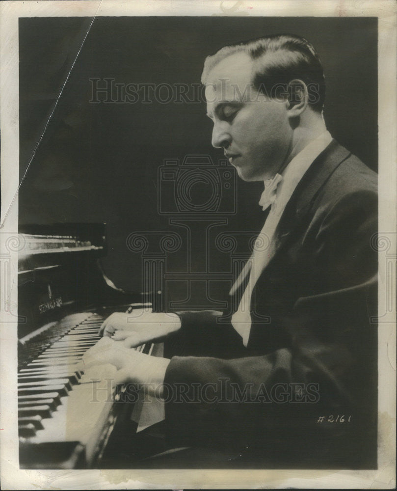 1960 Press Photo Pianist Menahem Pressler 12th Anniversary Opera House - Historic Images