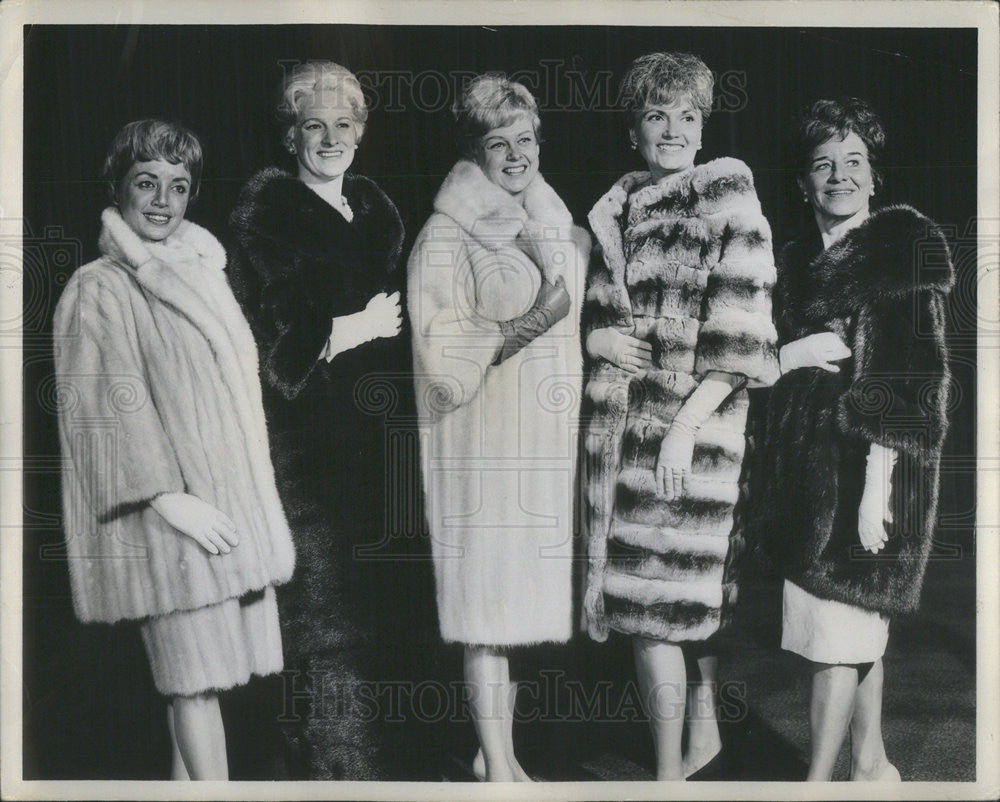 1965 Press Photo L to R; Mrs. William Randall, Mrs. Daniel Rostenkowski Mrs. - Historic Images