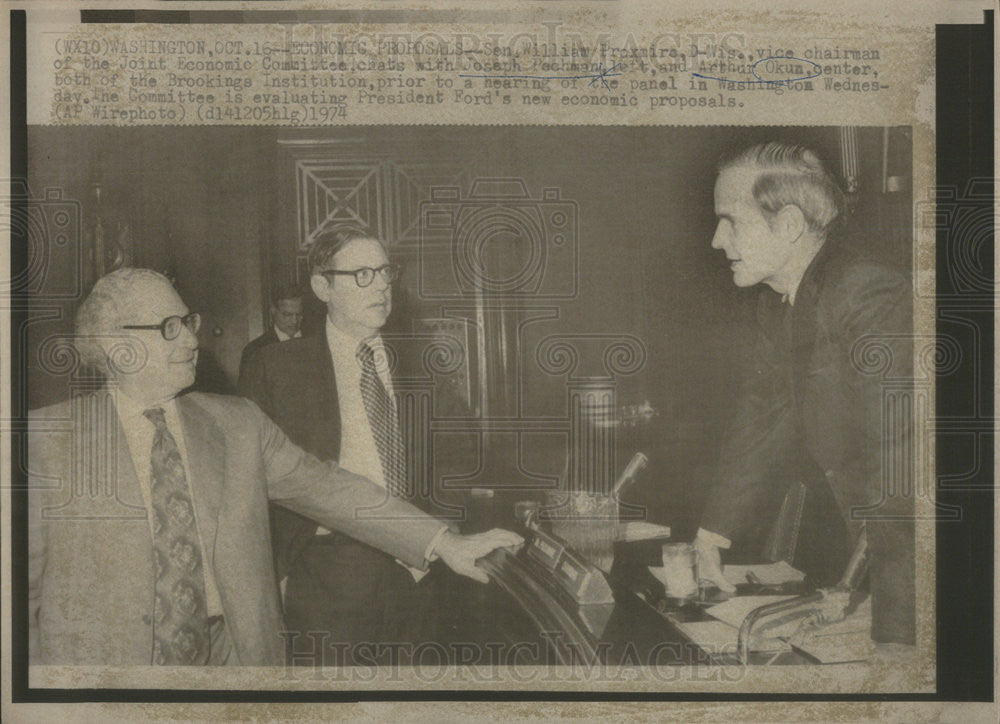 1974  Press Photo Sen Wm proxmire Wis and Joe pechman and Arthur Okun - Historic Images