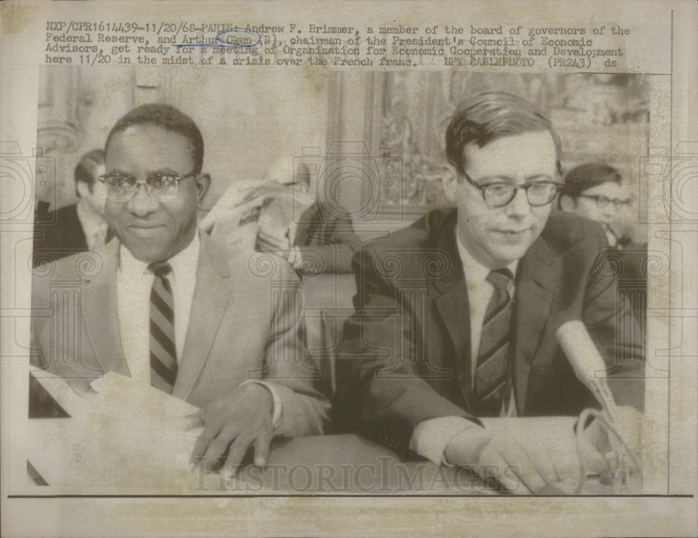 1968 Press Photo Andrew Brimmer,board of Gov and A Okun Pres Council of Economic - Historic Images