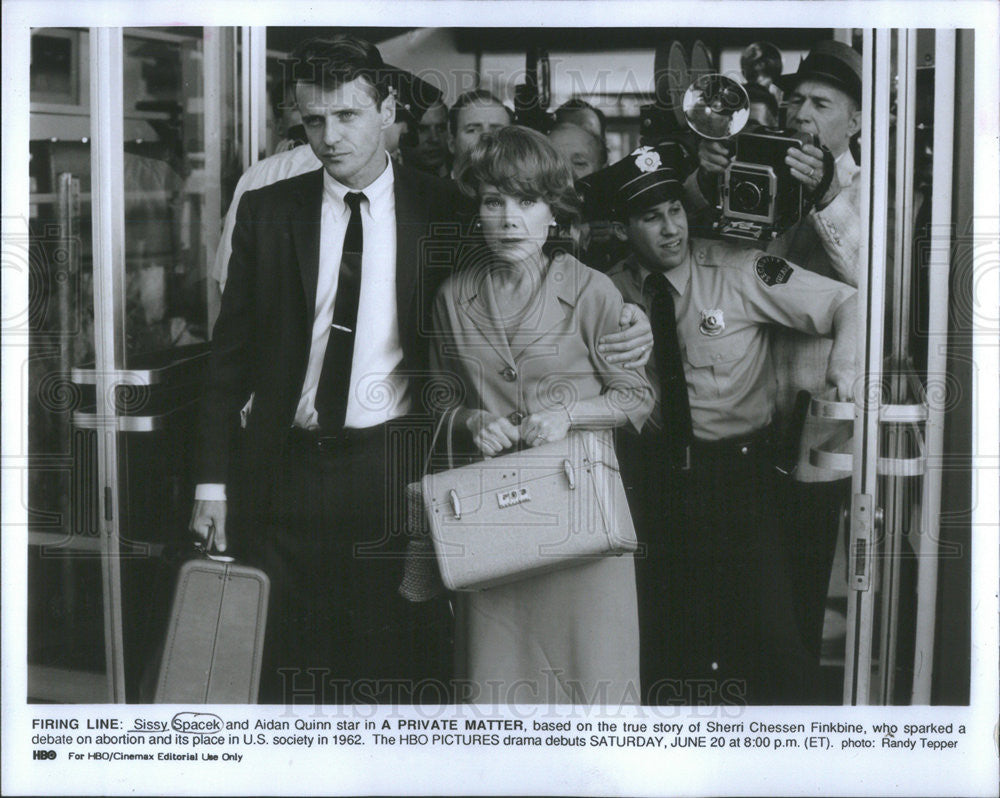 1992 Press Photo Sissy Spacek Actress Aidan Quinn Actor Private Matter Drama - Historic Images