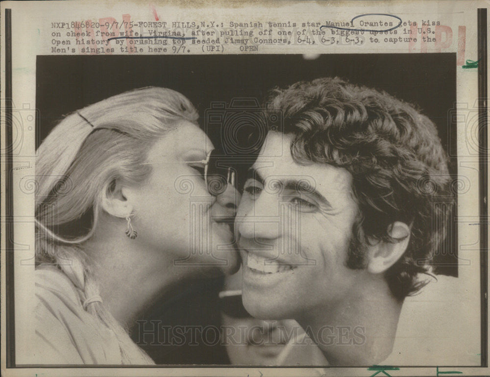 1975 Press Photo Spanish tennis star Manuel Orantes andwife Virginia - Historic Images