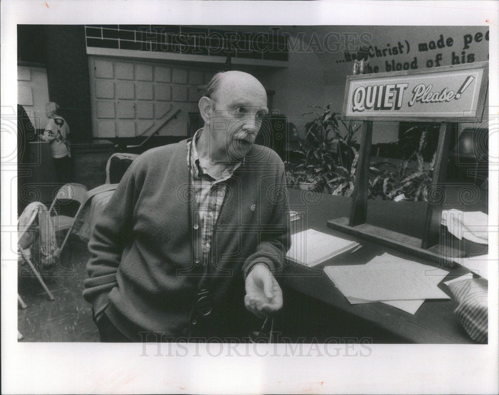 1990 Press Photo Unshackled Radio Show Director-Announcer Bob O&#39;Donnell - Historic Images