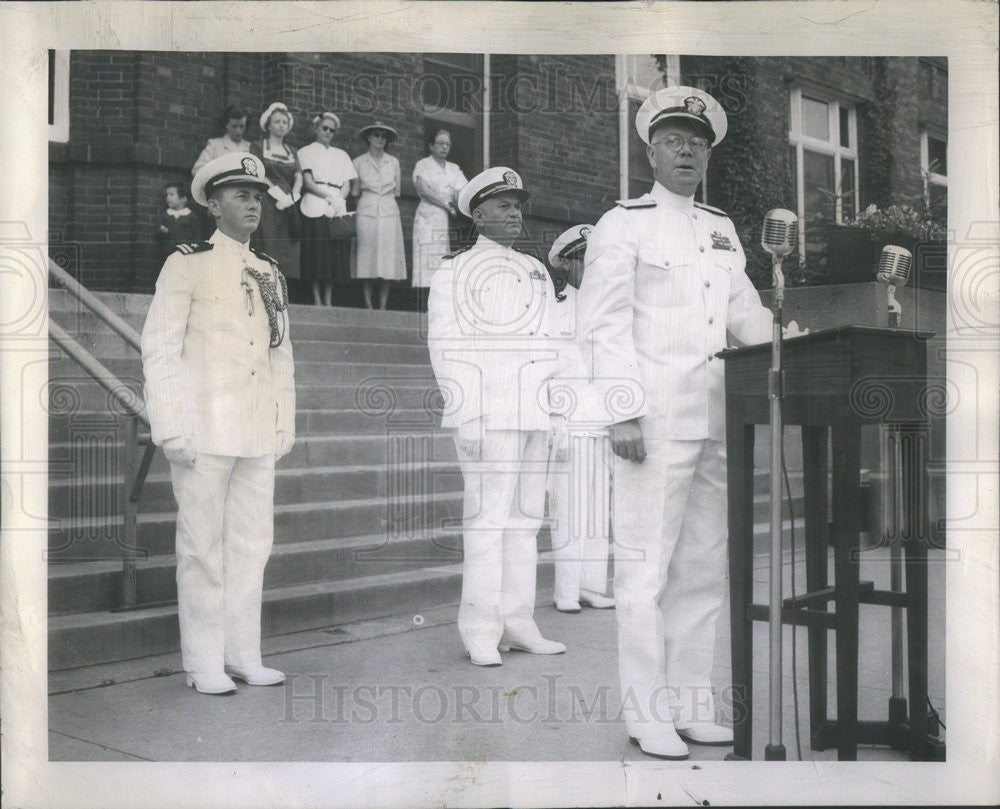 1951 Press Photo Rear Adm Francis Old, Lt William Traynor &amp; Capt Jesse R Wallace - Historic Images