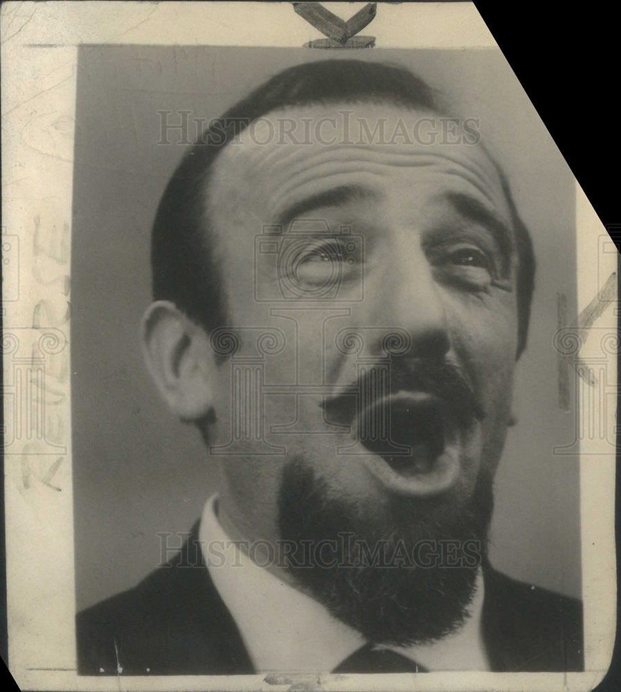 1962 Press Photo Mitch Miller Musician Singer Conductor Record Producer - Historic Images