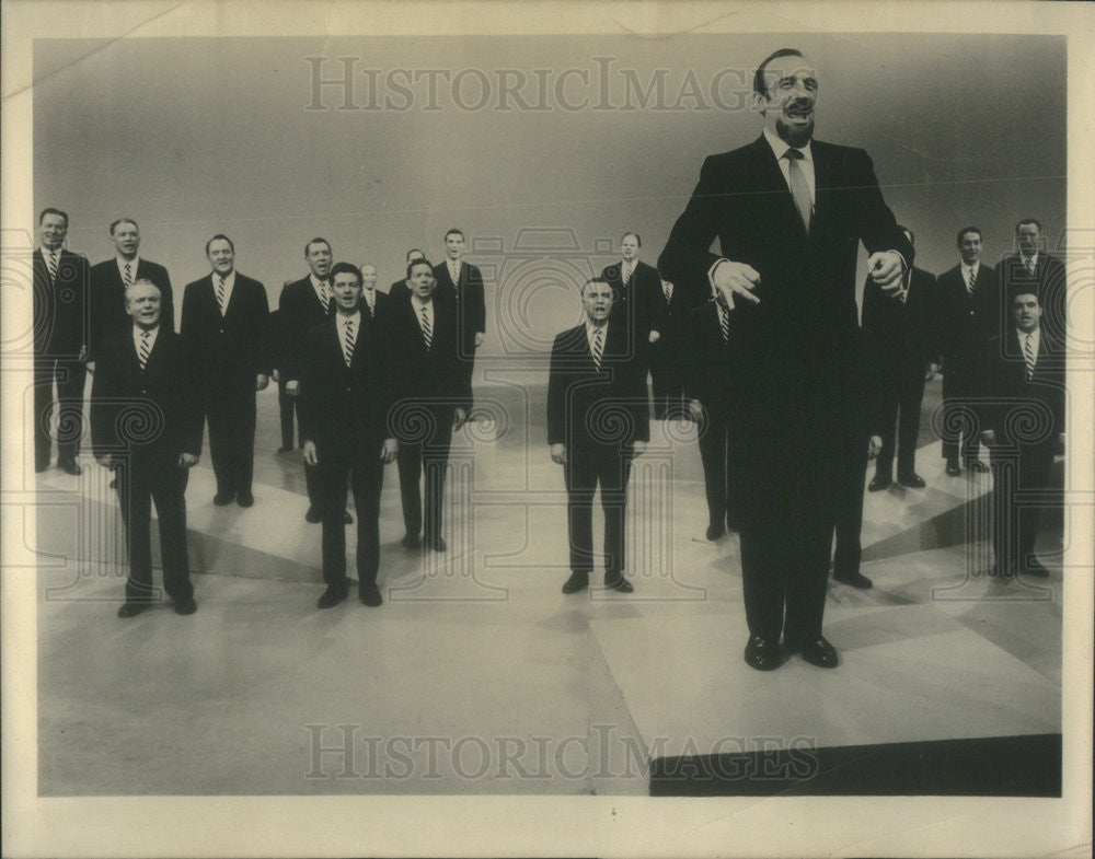 Press Photo Mitch Miller Chorus Sing Along Musician Singer Conductor - Historic Images