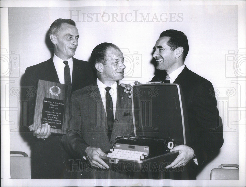 1962 Press Photo Lt. Col. John A. Powers Project Mercury Mel Mawrence Chicago - Historic Images