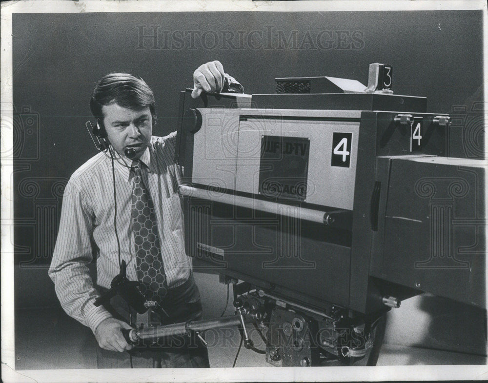 1971 Press Photo Ron Powers Pulitzer Prize Winning Journalist - Historic Images