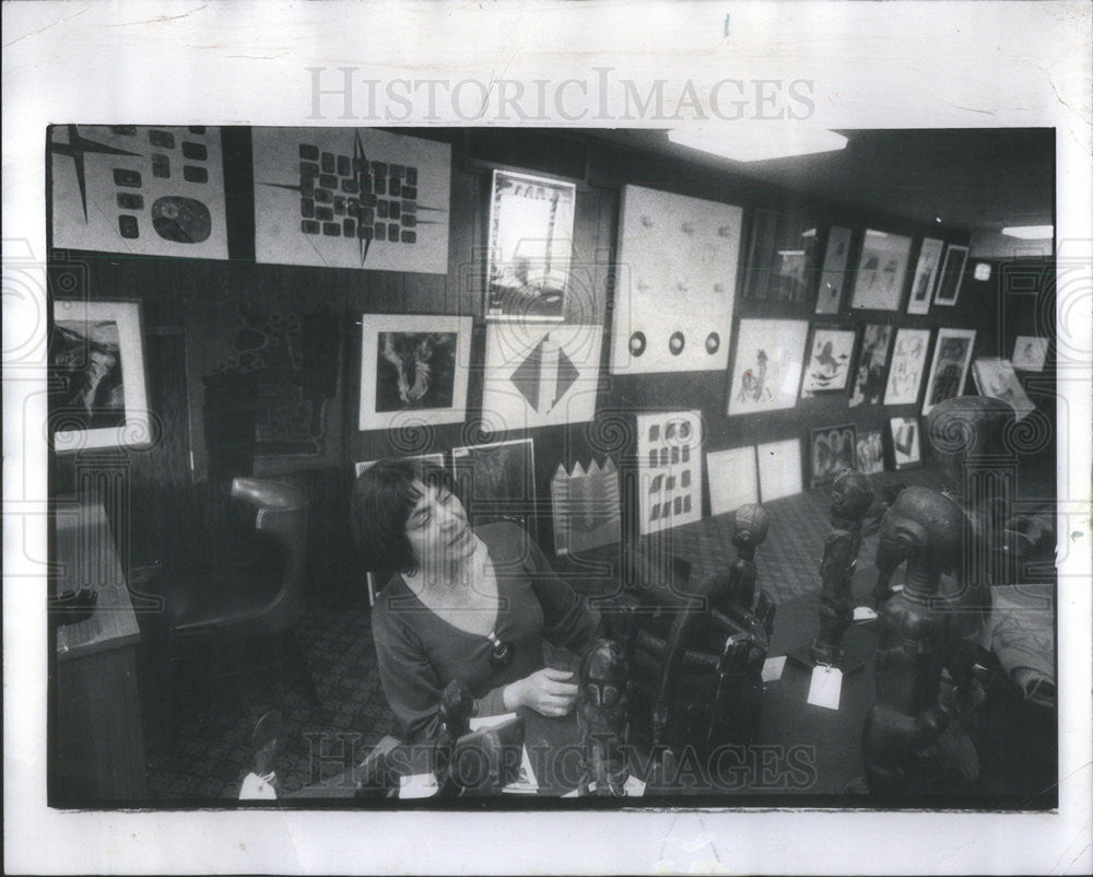 1977 Press Photo Paula Prokopoff Director Evanston Art Center - Historic Images