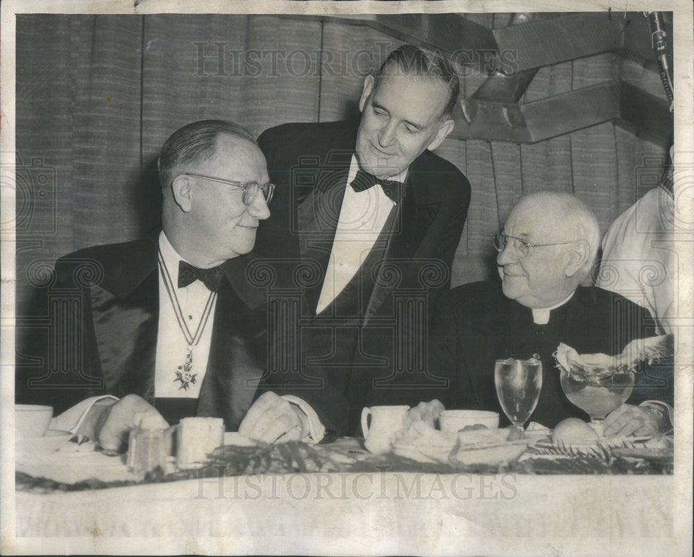 1955 Press Photo Testimonial Dinner Charles Morgan Director Knight Columbus - Historic Images