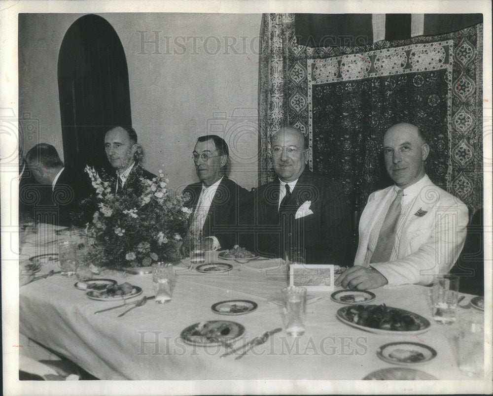 1934 Press Photo Wilhelm Morgenstienre Norwegian Minister Hubert J Hillard Mayor - Historic Images